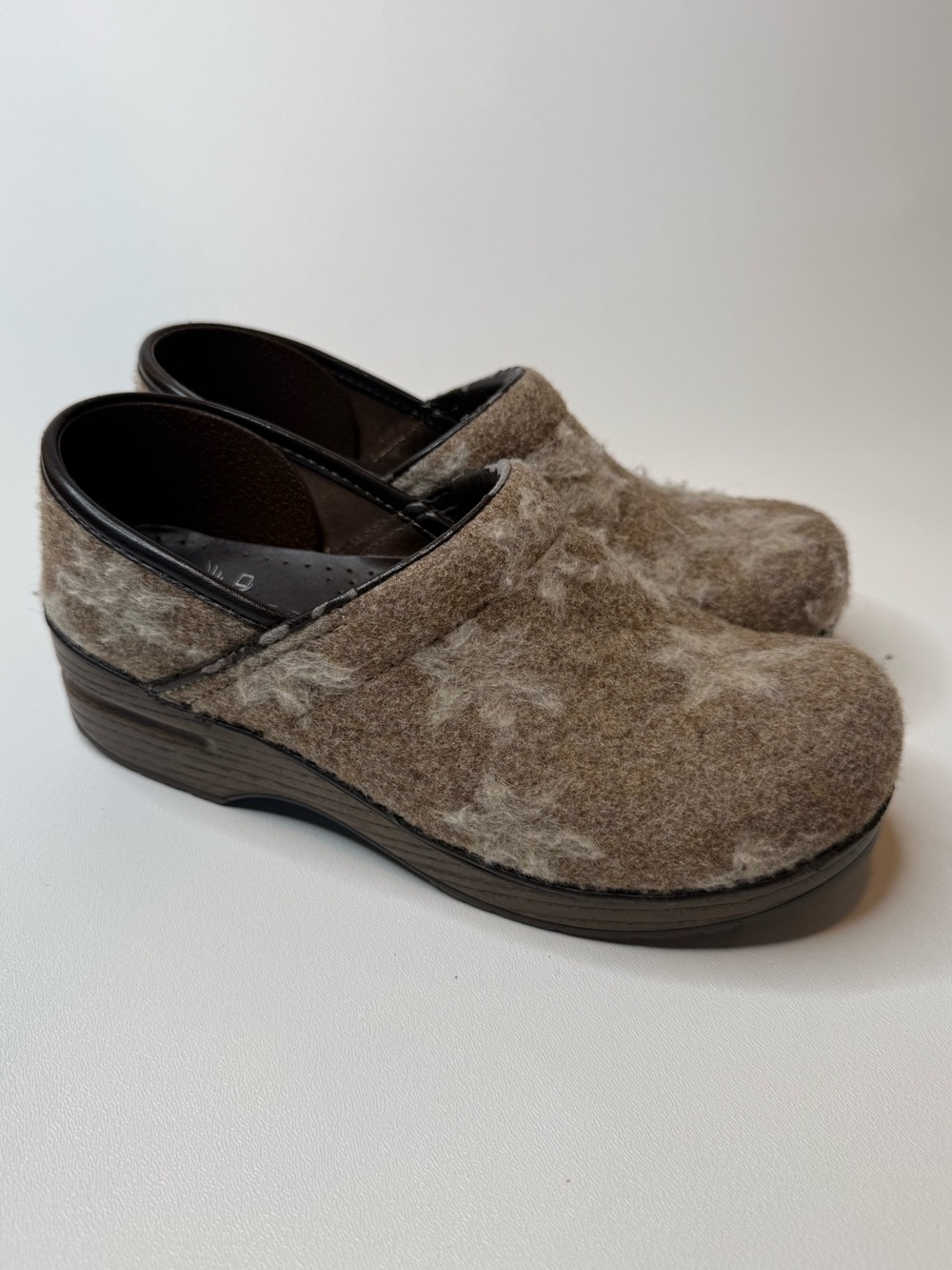 Dansko Felted Wool Clogs Size 7.5 or EU 38